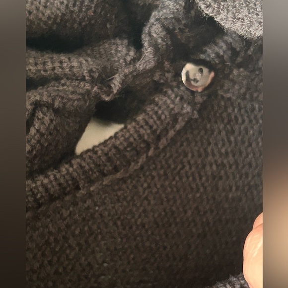 Alfani Black Sweater w/ Ruffled Removeable Infinity ScarfStyle 6825EBK644 1X - Picture 4 of 6